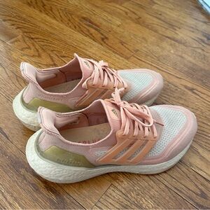 Adidas Boost Sneakers - 9.5